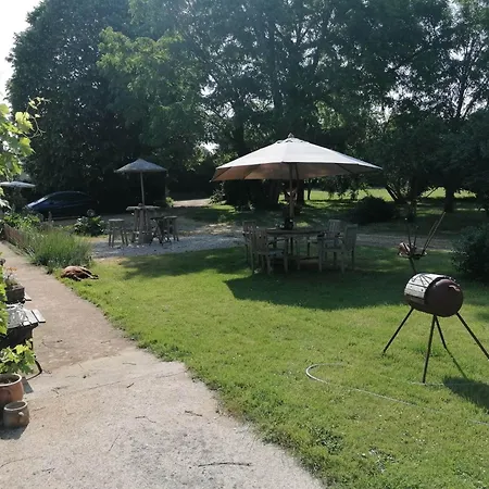 Pays De Joie - Caravan La Boheme Saint-Macoux