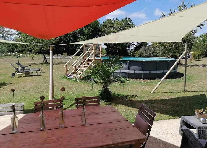 Pays De Joie - Caravan La Boheme * Saint-Macoux