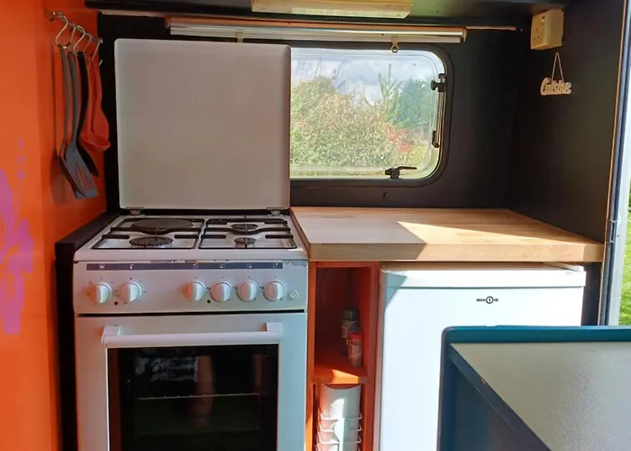 Pays De Joie - Caravan La Boheme Campismo de Luxo Saint-Macoux